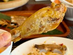 -蜈支洲岛珊瑚酒店临海阁中餐厅