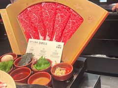 -钱小奴海鲜自助黑金店(杭州滨江龙湖店)