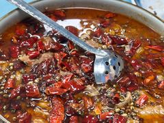 香辣水煮牛肉-崴海渔村(虹梅路店)