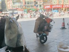 -必胜客(WOW南雄店)