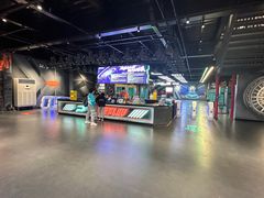-极限PLAY运动娱乐新世界·团建派对潮玩休闲馆·室内蹦极高空游乐园