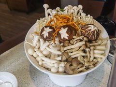 -九府羊·鲜羊火锅·烤串(新华路店)