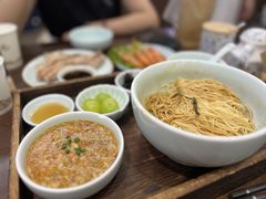 -蟹上黄·蟹黄面·江南糖水(人民广场店)