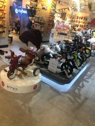 -国际蓝孩BabyInternational(杭州嘉里中心店)