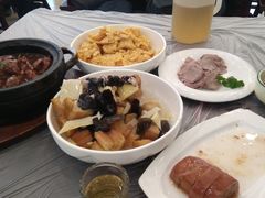 -侬佳蒸菜馆(听潮店)