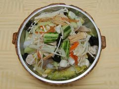 客家木盆菜-合和美食馆(壹村东心岭2巷店)