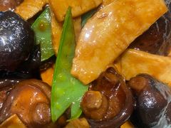 -梅飞酒家(名辉豪庭店)