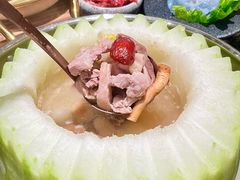 -得意咚瓜·顺德鱼生·冬瓜火锅(深圳首店)