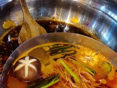 -老船舫·现做活鲜鱼馆(东郊记忆店)
