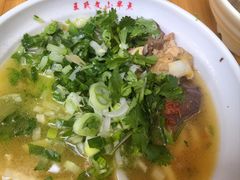 -文山荷鲜居(翠湖店)