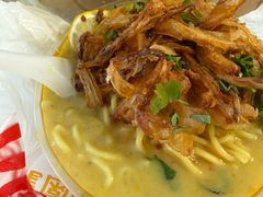 -002鱼汤粉(龍園店)