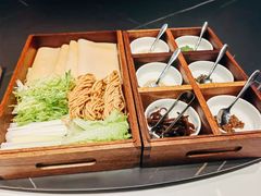 -五谷丰登农家院·地道胶东菜·海鲜烧烤(威海店)