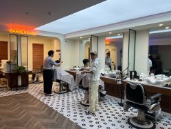 -理昂男士理发店 Barber shop