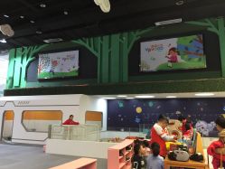 -玩塾品格乐园(宇宙太空龙旗店)