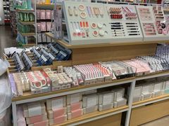 -名创优品(天津市河东万达广场店)