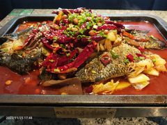 -里岛烤鱼(东港凯虹广场店)