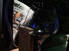 -临界音乐酒馆·小龙虾·江湖菜(华熙LIVE·鱼洞店)