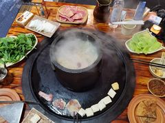墨脱石锅鸡-滇藏石锅宴(崇仁巷老店)