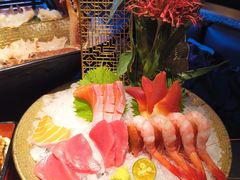 -蟹犇前•帝王蟹雪蟹(陆家嘴店)