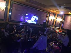 -欢乐迪KTV(南坪上海城店)