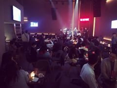 -TZ House音乐现场(来福士中心店)