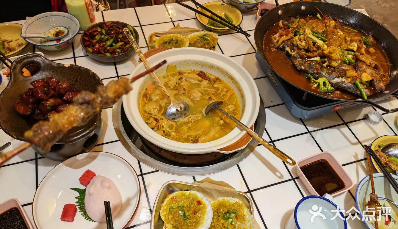 巨无霸一大袋，我真的尽力了，还是没有喝完