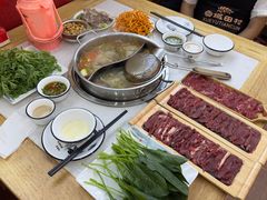 -田村·酸汤鲜牦牛肉火锅(布达拉宫广场店)