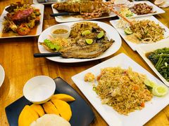 -两兄弟Song Pee Nong(2号店)