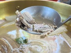 -小椒羊.羊肉粉 龙虾 羊肉串(新地旗舰店)
