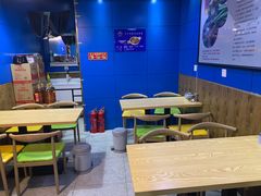 -内蒙焖面大盆骨餐馆(山大路店)