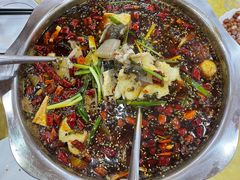 -乡土特色.冷锅鱼.牦牛肉汤锅