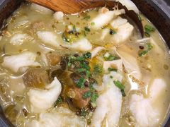 -周鱼小馆石锅酸菜鱼(活力汇店)