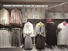 -南京商厦