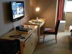 -江苏保险大厦宾馆(南京新街口德基广场店)