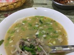 -春雨羊汤店(广开四马路总店)