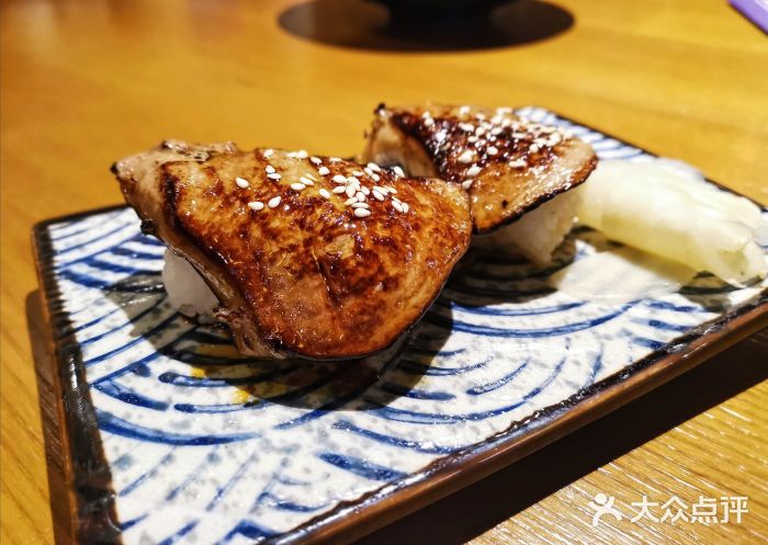 有喜屋·鲜鸡板前烧鸟(徐家汇店)鹅肝寿司图片