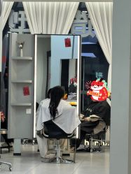 -U·NI SALON 造型