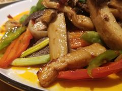 -十三式重庆江湖菜(金茂览秀城店)