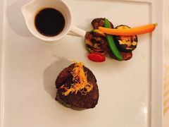 -广州塔卢特斯法国旋转餐厅