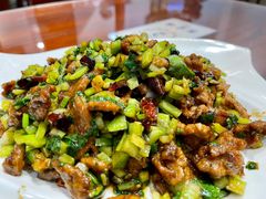 怪味牛柳-恩宏德餐馆(平山道店)