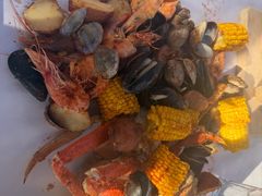 -Crab Pot Restaurant