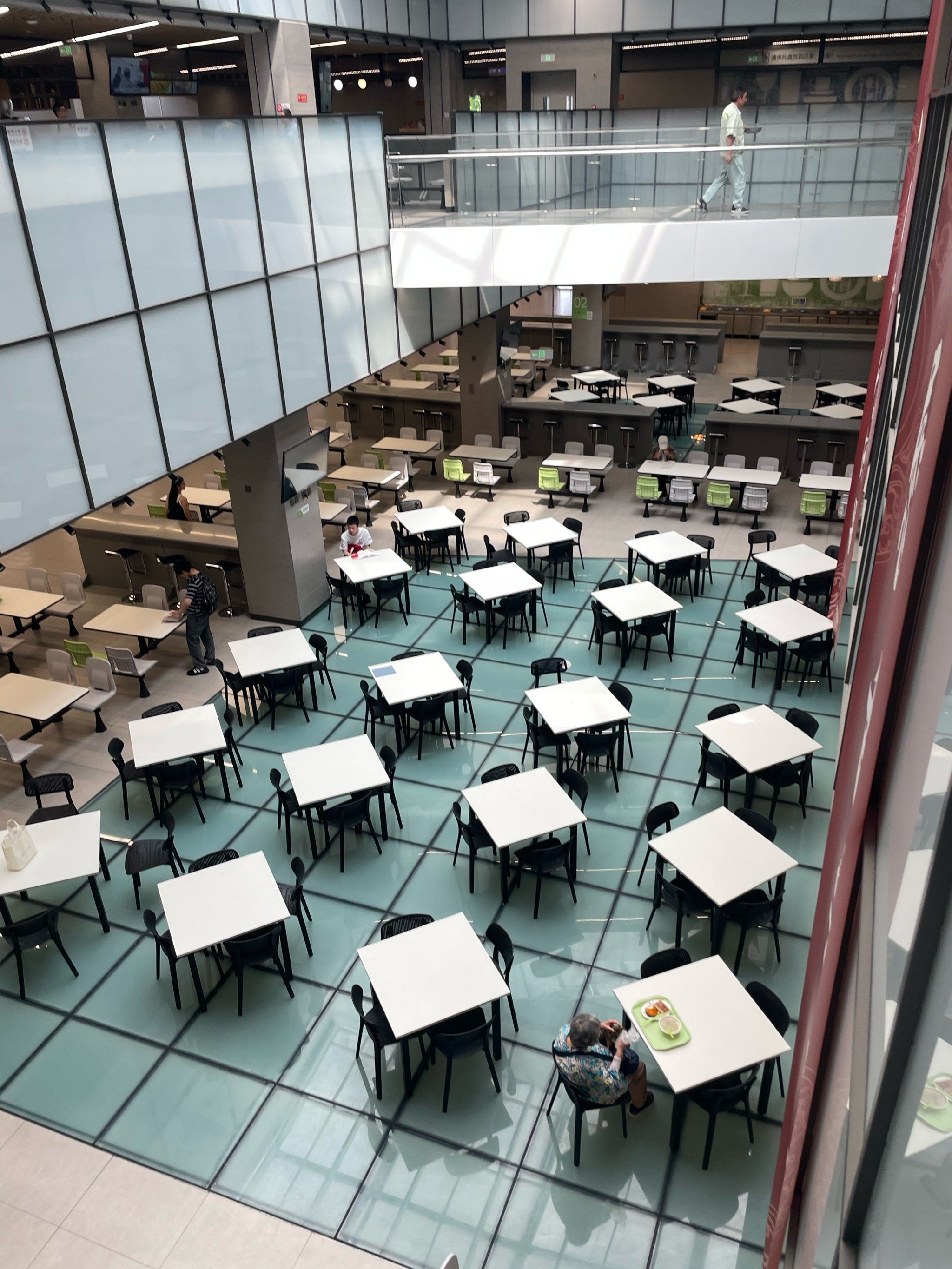 北京大学:我是你永远得不到的人!