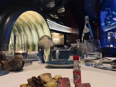 -迪拜帆船酒店海底餐厅