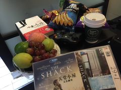 -喜鹊愉家酒店(郑州曼哈顿博览中心地铁站店)