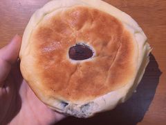 糯香紫米米面包-富贵面包公司(运河店)