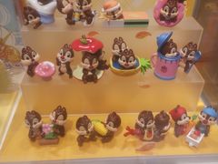 -泡泡玛特POPMART(万达店)