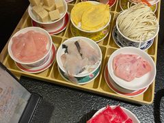 -绣园苏式火锅·开创者·腌笃鲜(大洋百货店)