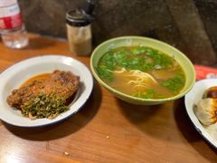 -舒蔡记生煎菜饭(云南中路店)