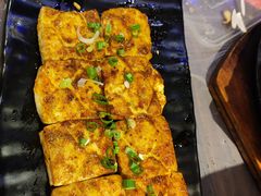 -老街烧烤大排档·地道湖北菜·龙虾馆(汉口火车站店)
