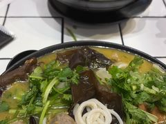 -肥汁米蘭香港米线(长宁来福士店)